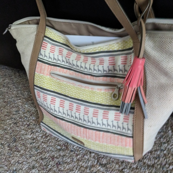 Handbags - CUTE Giraffe Tote